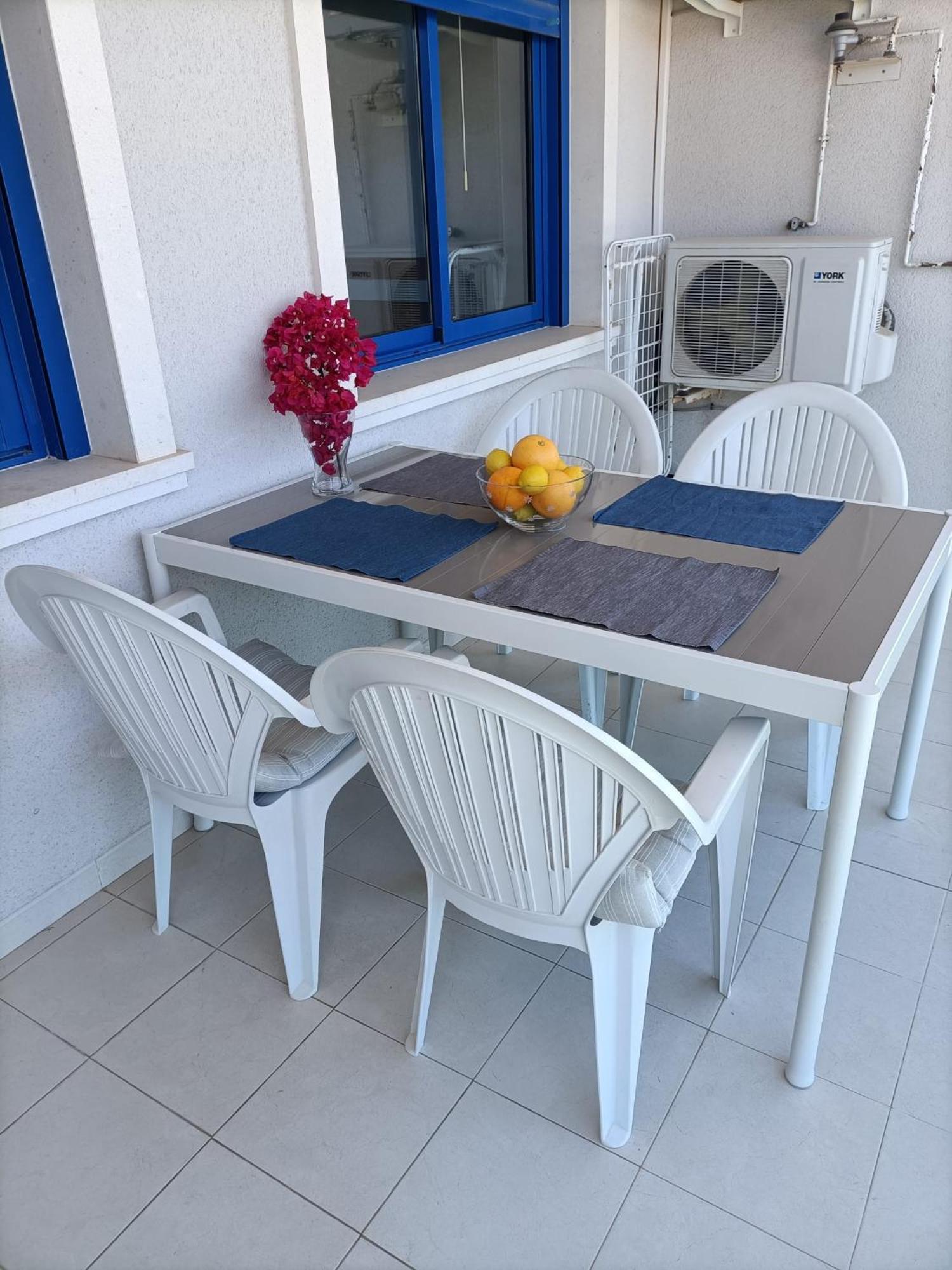 Alicante Mar Екстер'єр фото